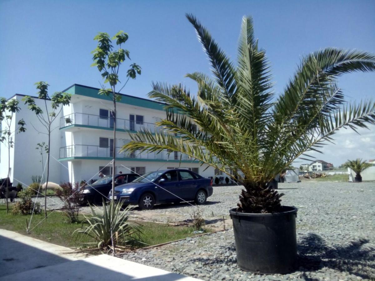 Caraibe Resort Năvodari Екстериор снимка